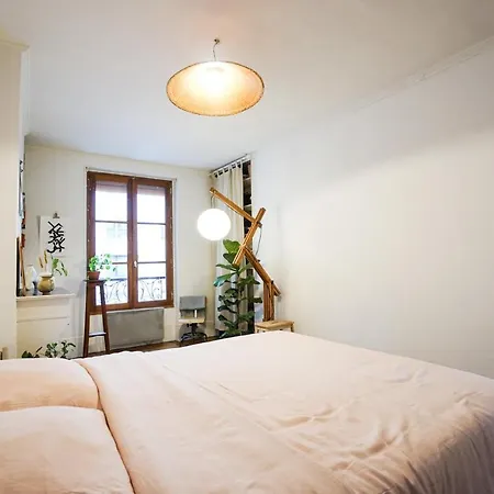 Nice Apt Near Canal St Martin * باريس