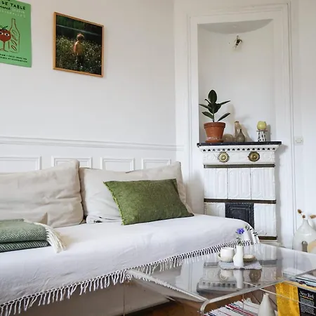 Nice Apt Near Canal St Martin شقة