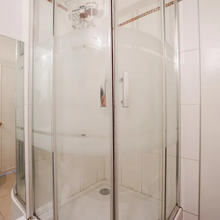 Nice Apt Near Canal St Martin *